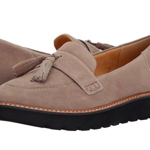 Women's size 9.5 Wide Suede loafers